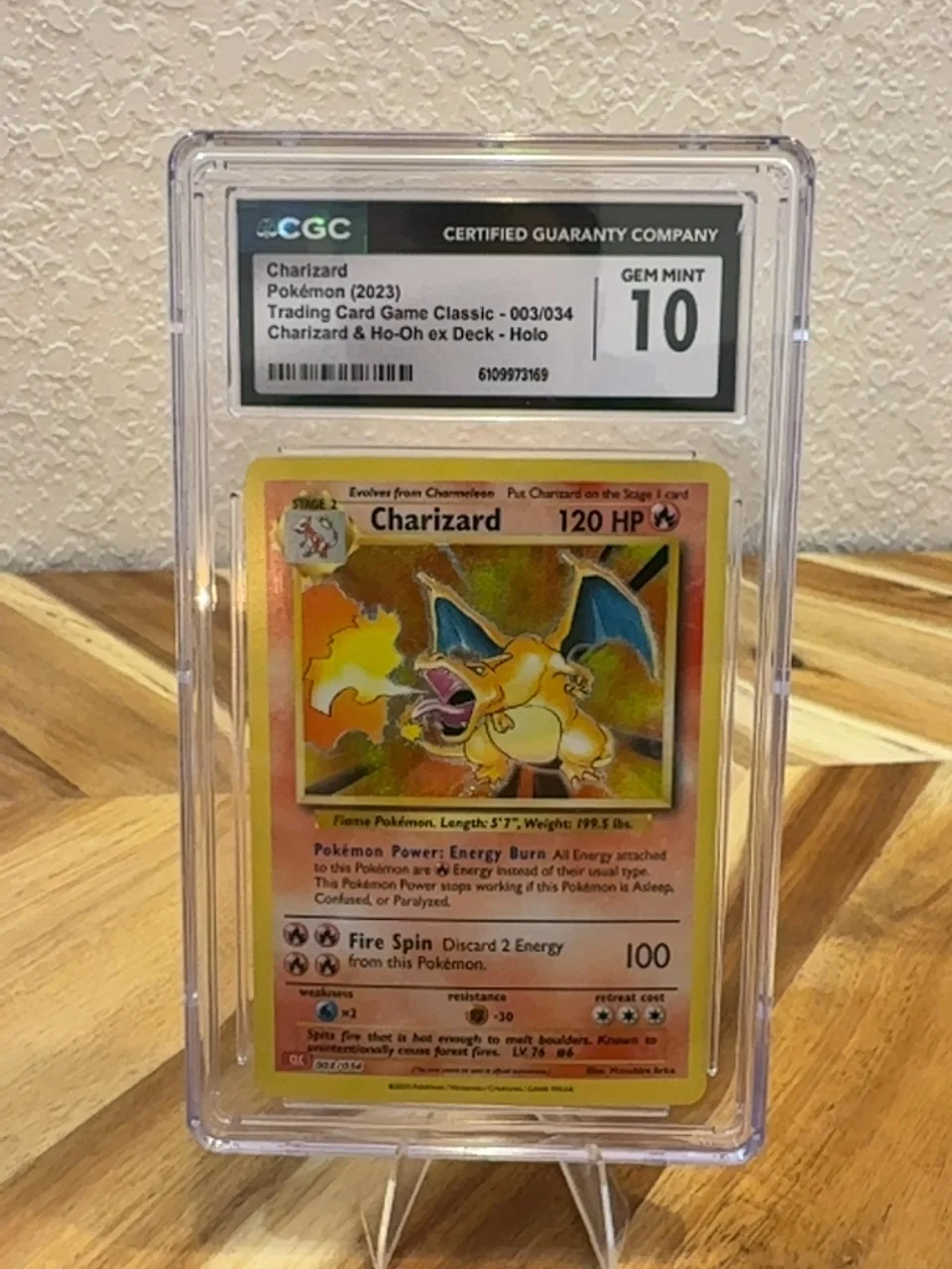 Charizard Pokémon 2023 Trading Card Game Classic - 003/034 Holo